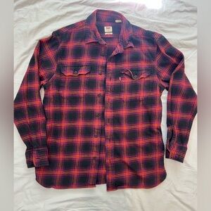 Levi's Women’s Flannel Button Down